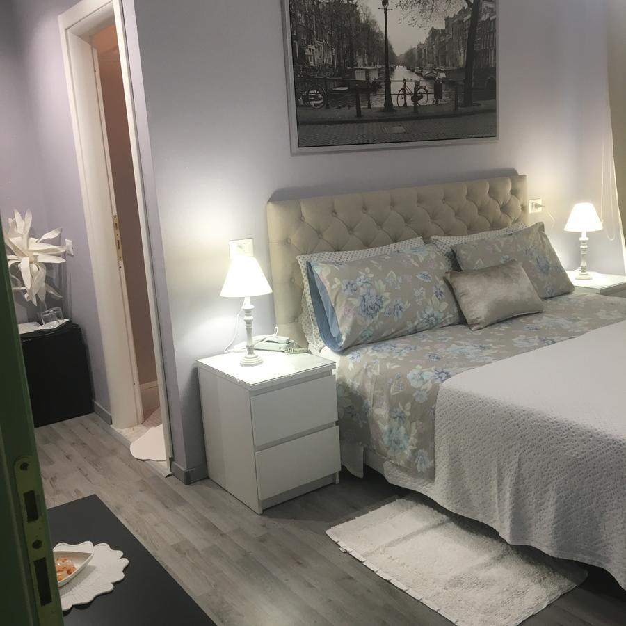 Hotel Manuela 신퀘일 외부 사진